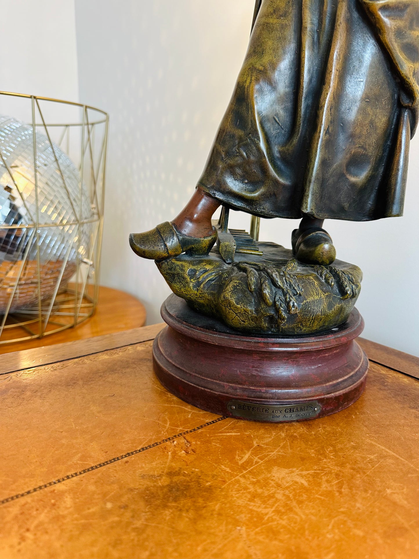 Lampe "rêverie aux champs" par A.J Scott - Les Choses Particulières