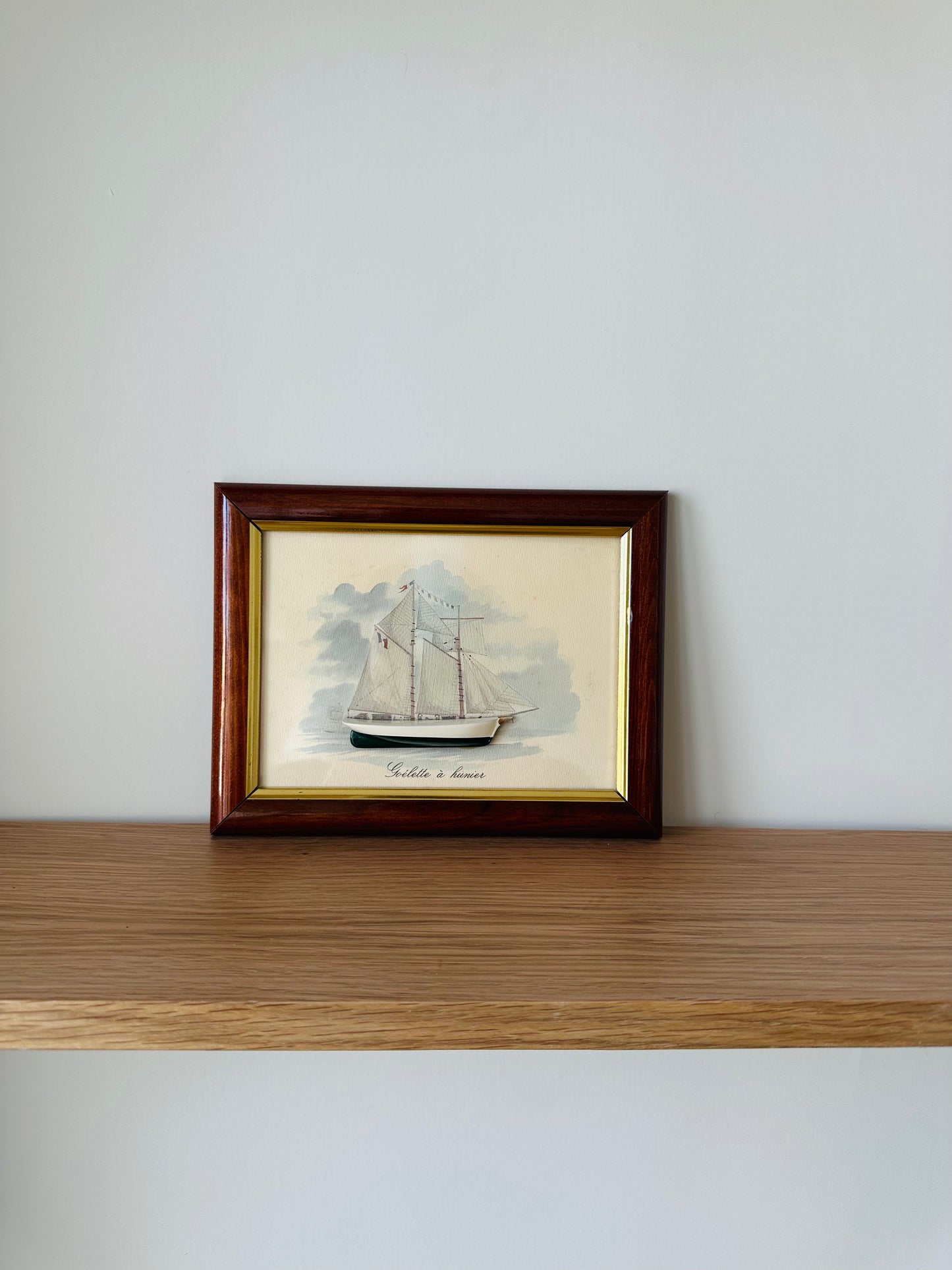 Petit tableau, "Goélette à humier" - Les Choses Particulières