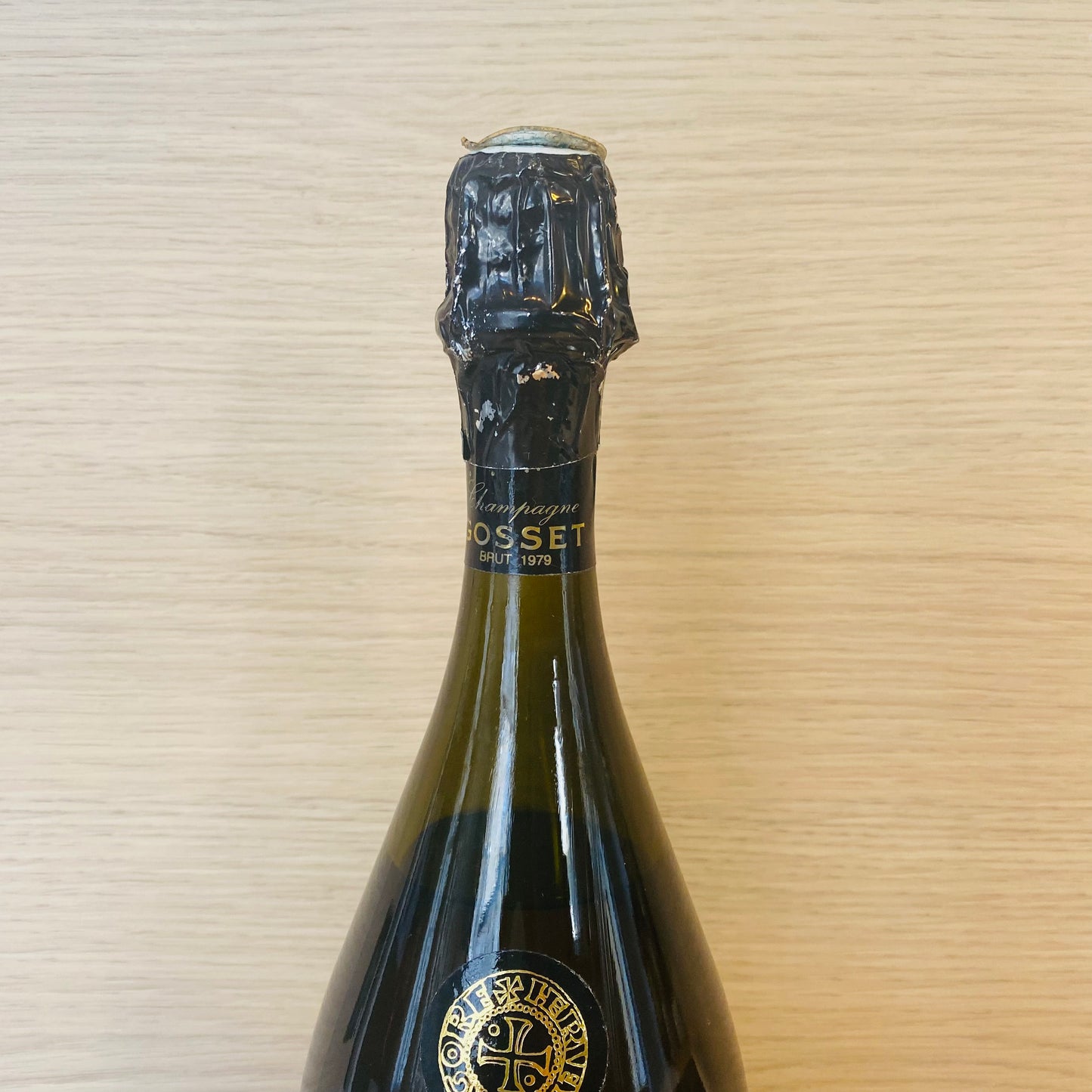 Cuvée Hugues Capet 1976 - Champagne GOSSET - Les Choses Particulières