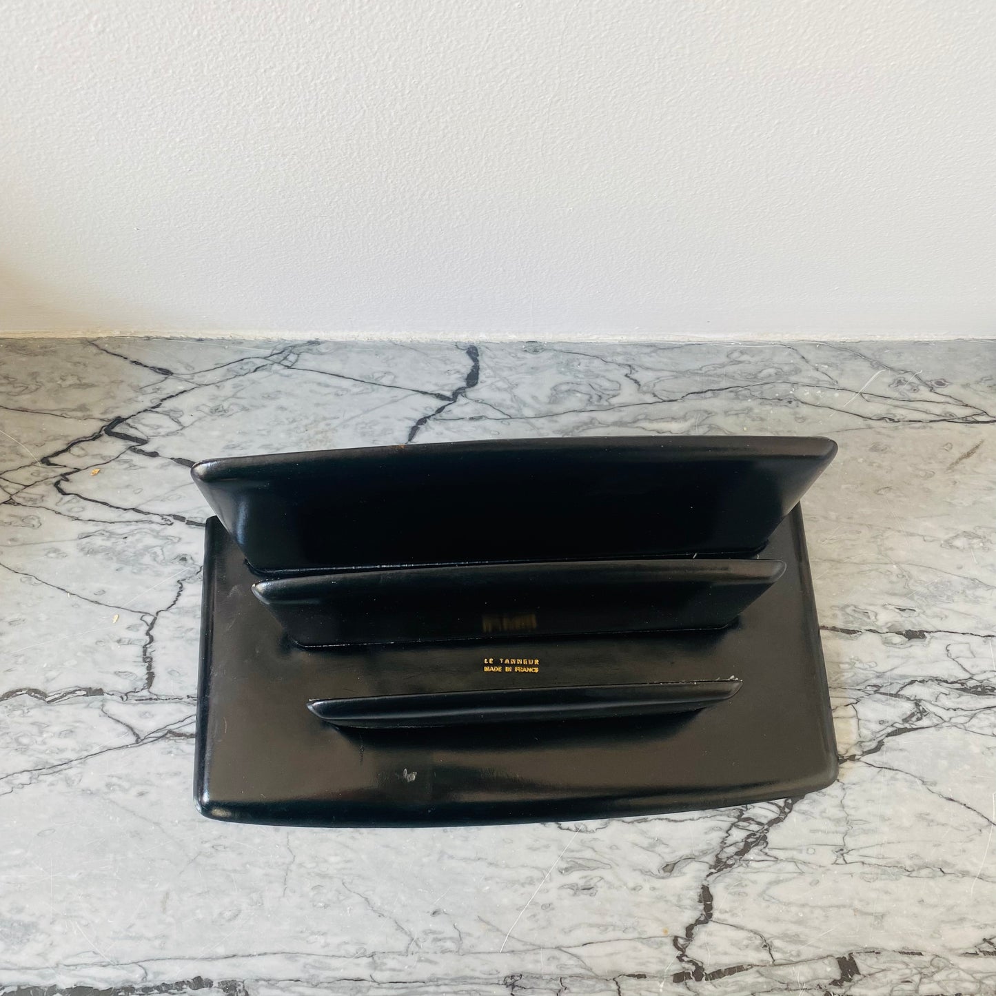 Porte-lettres vintage en cuir noir - Les Choses Particulières