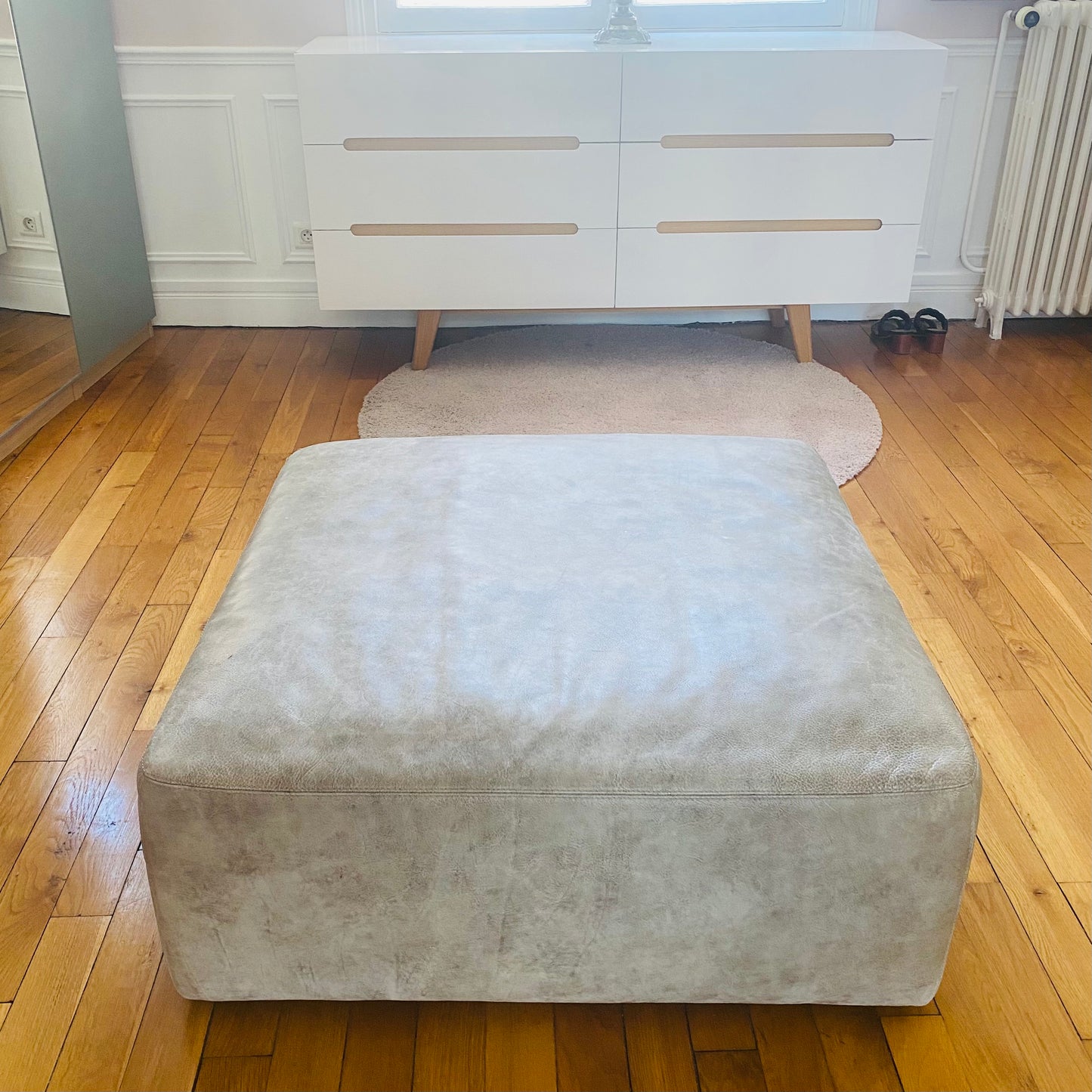 Long canapé en cuir Roche Bobois - prototype sans suite - Les Choses Particulières