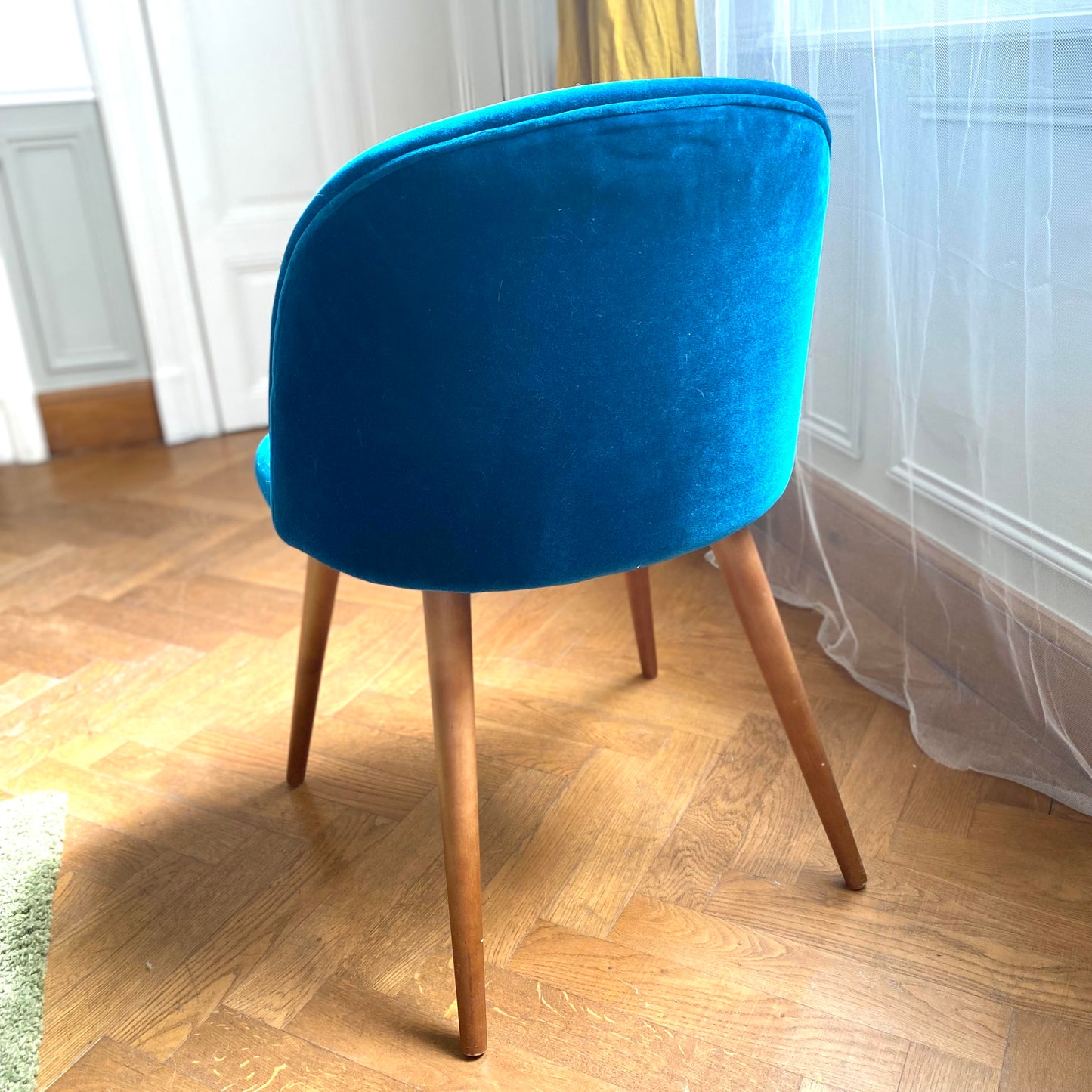 Chaise Mauricette bleue paon - Les Choses Particulières