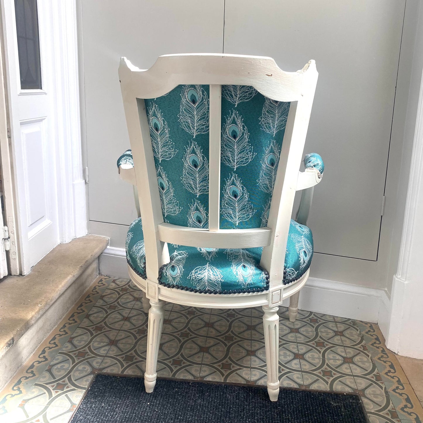 Fauteuil cabriolet Louis XVI - Les Choses Particulières