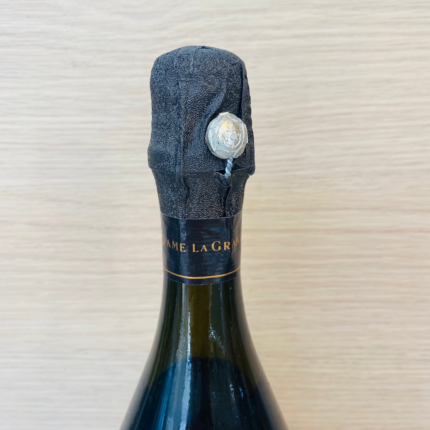 La Grande Dame 1990 Champagne Veuve Cliquot - Les Choses Particulières